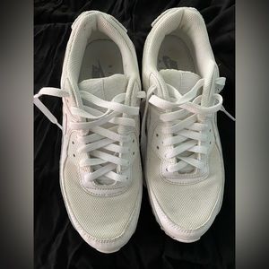 Nike Airmax 90 US 9.5 “Triple White” Leather running athletic shoes